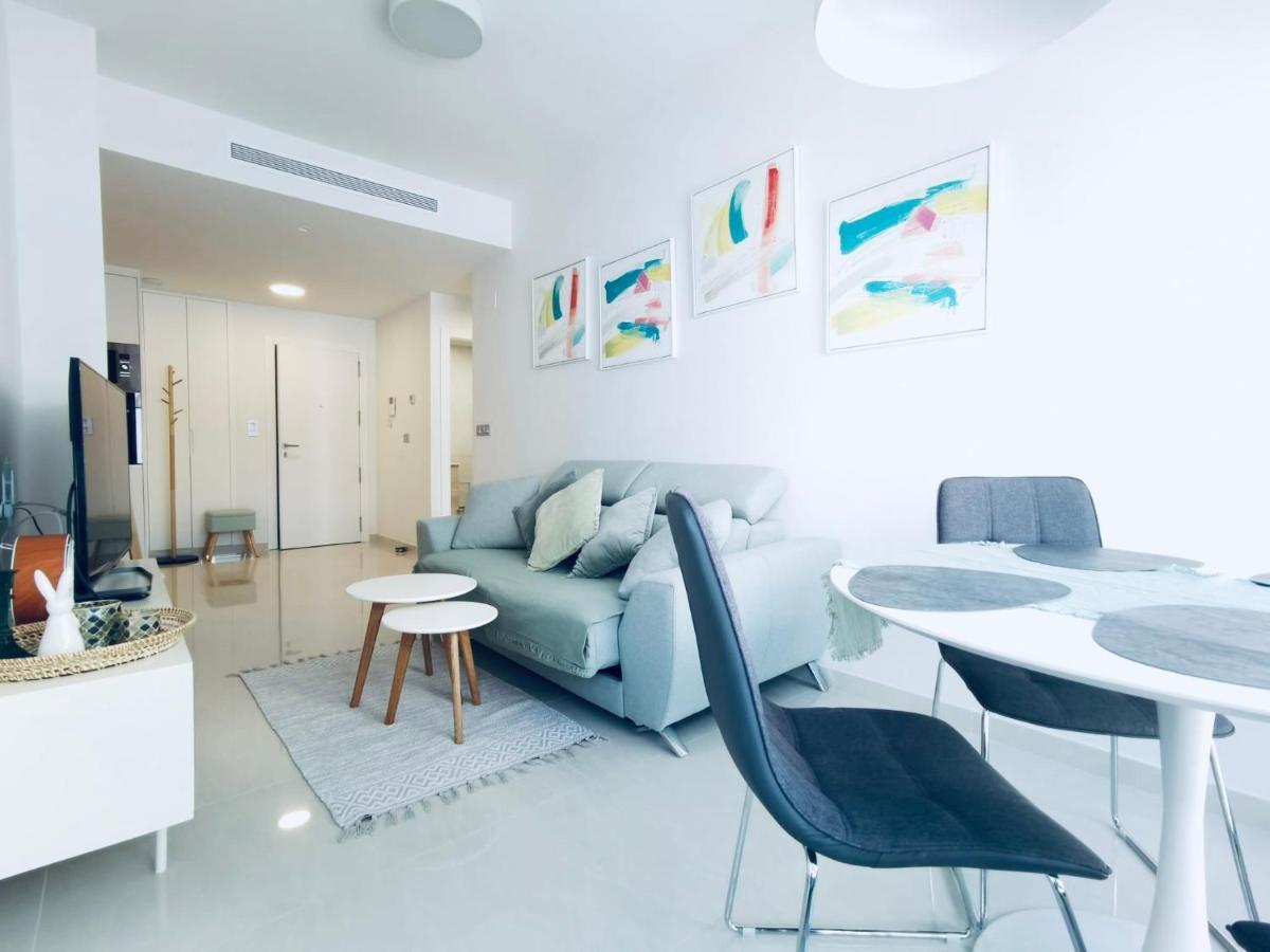 Luxury Apartment Torrevieja Exterior photo